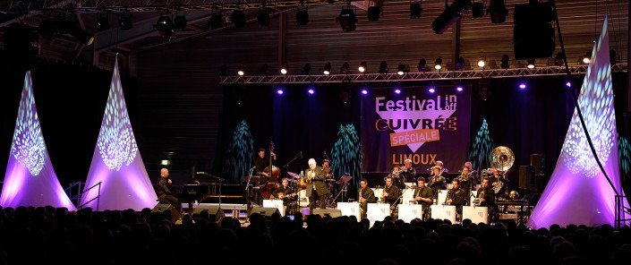 Photo Panoramique Limoux James Morrison Big Band Brass Photo Panoramique Limoux James Morrison Big Band Brass